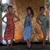 Batik Fiesta untuk Sekretaris